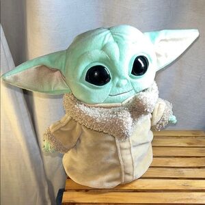 Star Wars Grogu Plush Toy‎ - Green and Tan Mandalorian